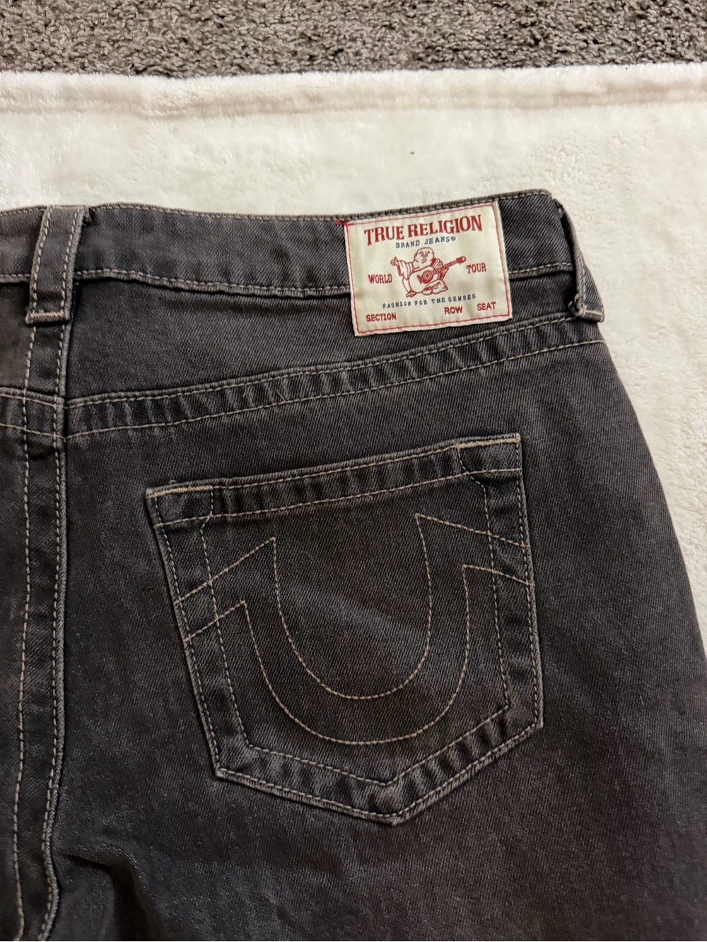 True Religion Light Blue Jeans with White Script Logo - Picture 2 of 7